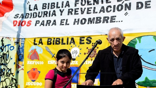 f620x350-81017_112035_56